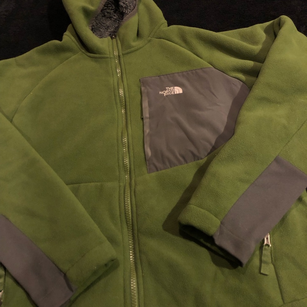 The North Face Olive and Charcoal Fleece Jacket NWOT - Picture 2 of 6